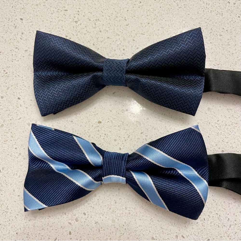 Navy Blue and Blue Striped Bow Tie Set | NWOT